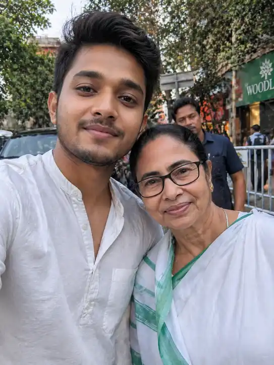 AI Selfie with Mamata Banerjee