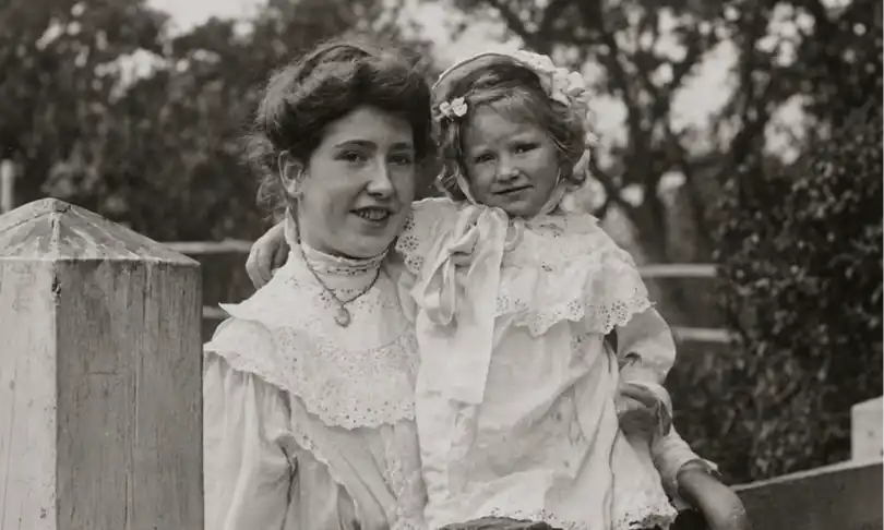 Nano Banana 2 Photo Restoration Prompts for restoring damaged old photos